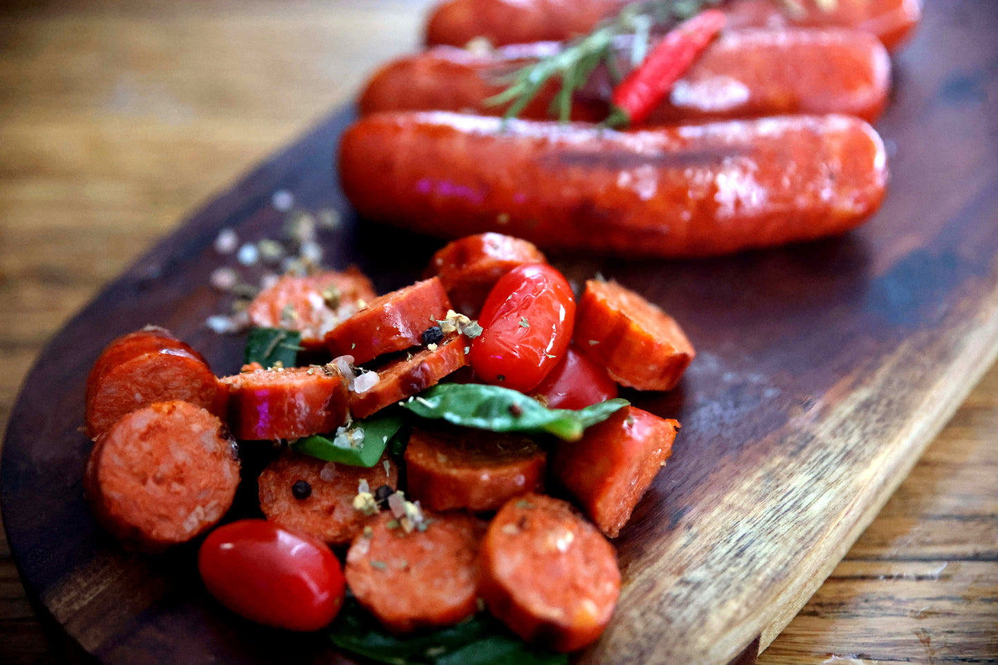 Fresh Spanish Chorizo Random weight approx. 1kg packet 8 pieces regular price $16.00 AUD. You are guaranteed to receive at least 950g of product, equivalent price of $16.84 per kg.