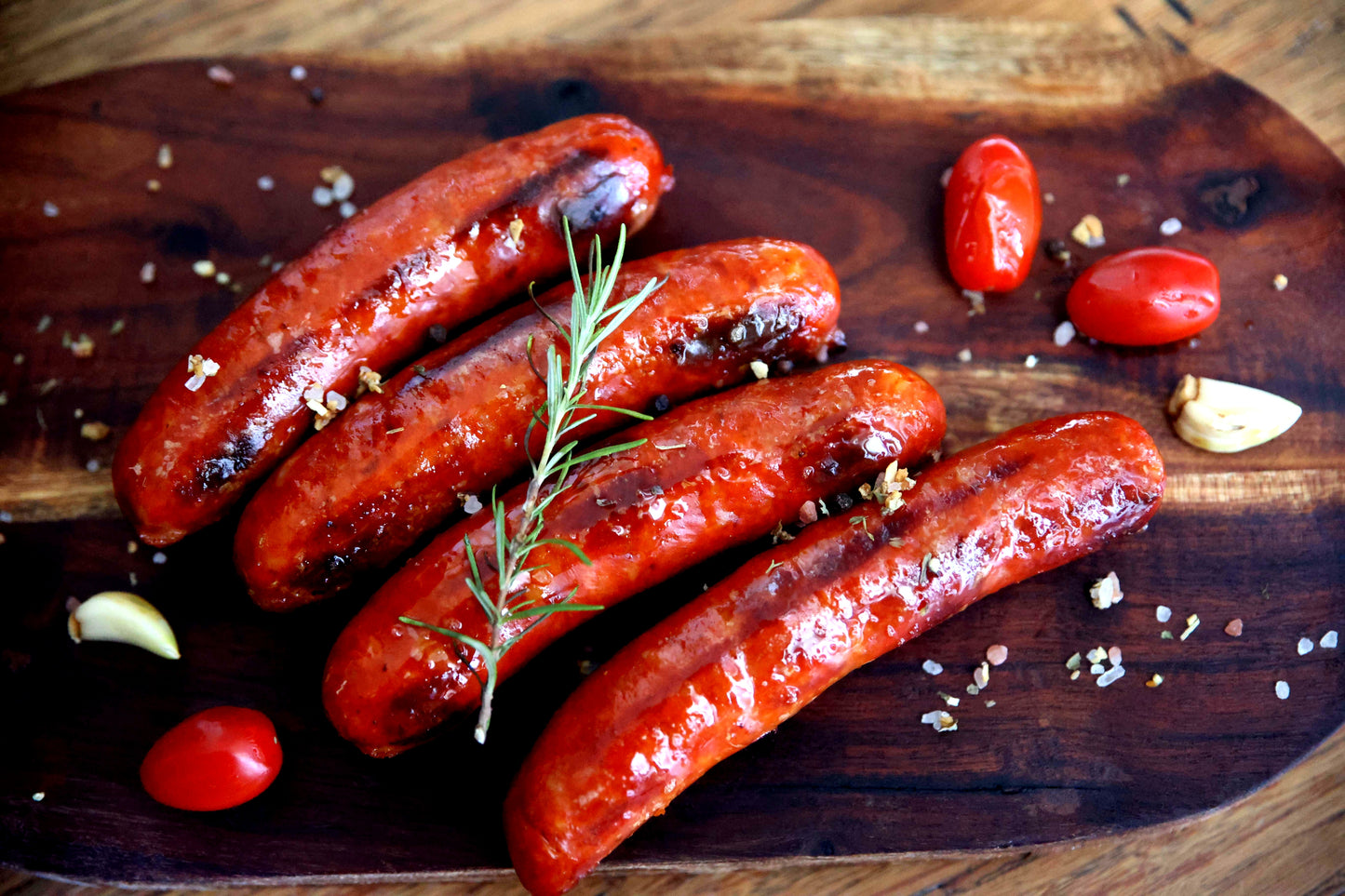 Fresh Spanish Chorizo Random weight approx. 1kg packet 8 pieces regular price $16.00 AUD. You are guaranteed to receive at least 950g of product, equivalent price of $16.84 per kg.