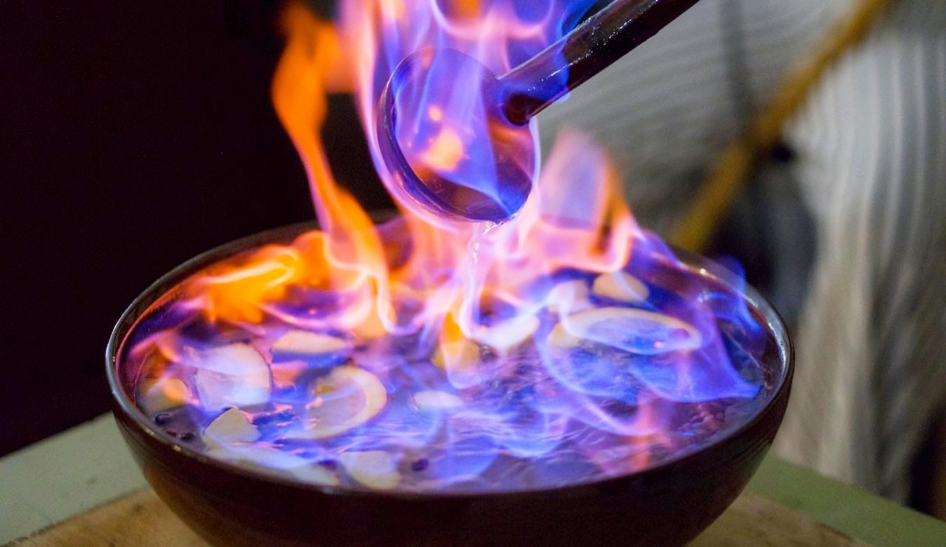 HP Padilla Spanish Terracotta Queimada Alcohol Serving Dish 30cm with 6 Cups and Ladle